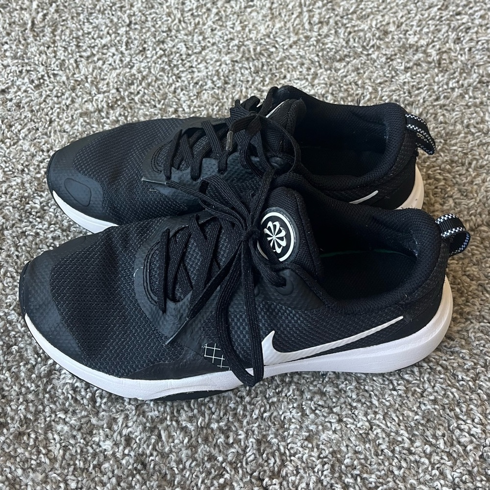 Nike Black and White Athletic Shoes